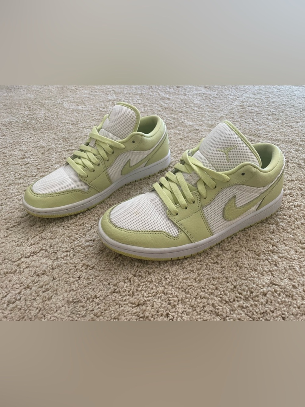 Jordan Low-Top Sneakers in White and Light Green